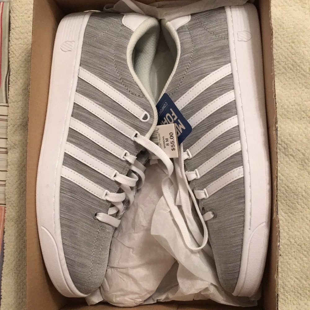 K-Swiss Women’s Court 2 T CMF Women’s size 11